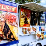 クレープ屋ですが美味しいオムそばも販売しました。